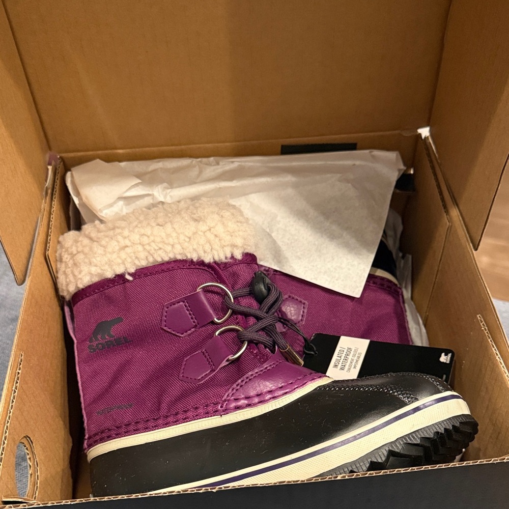 Sorel Plum Snow Boots with Cream Lining